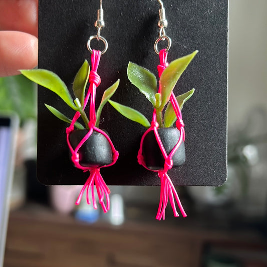 Macrame Hanger Earrings Pink/ Black