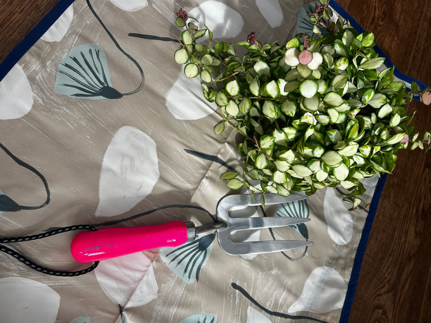 Potting Mats - Various Designs