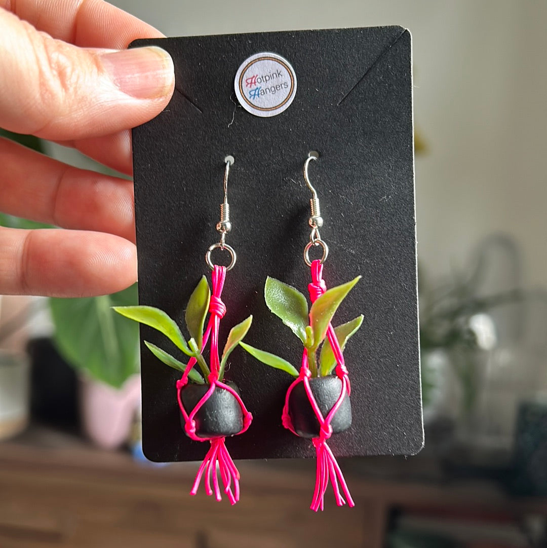 Macrame Hanger Earrings Pink/ Black