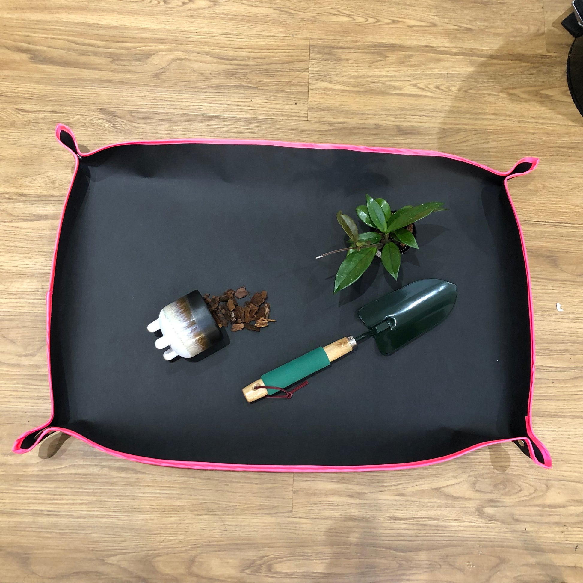 Buy Online Premium Quality and Beautiful Vegan Potting Mat - Hotpinkhangers