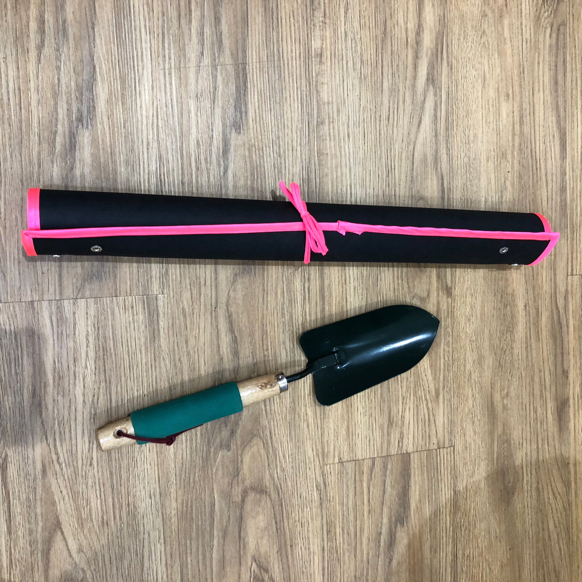 Buy Online Premium Quality and Beautiful Vegan Potting Mat - Hotpinkhangers