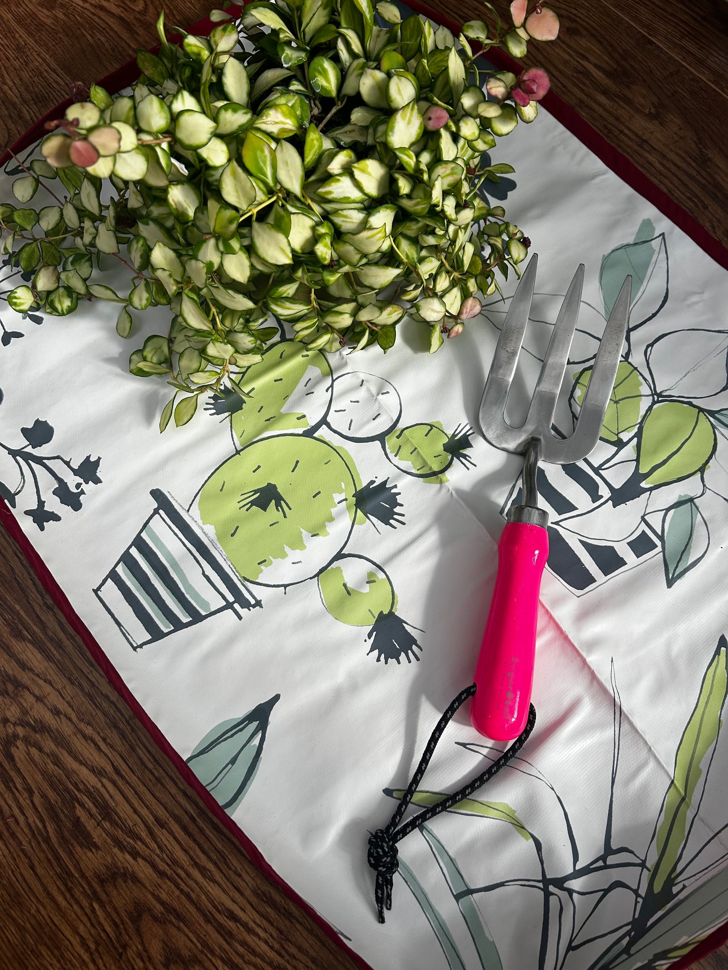 Potting Mats - Various Designs