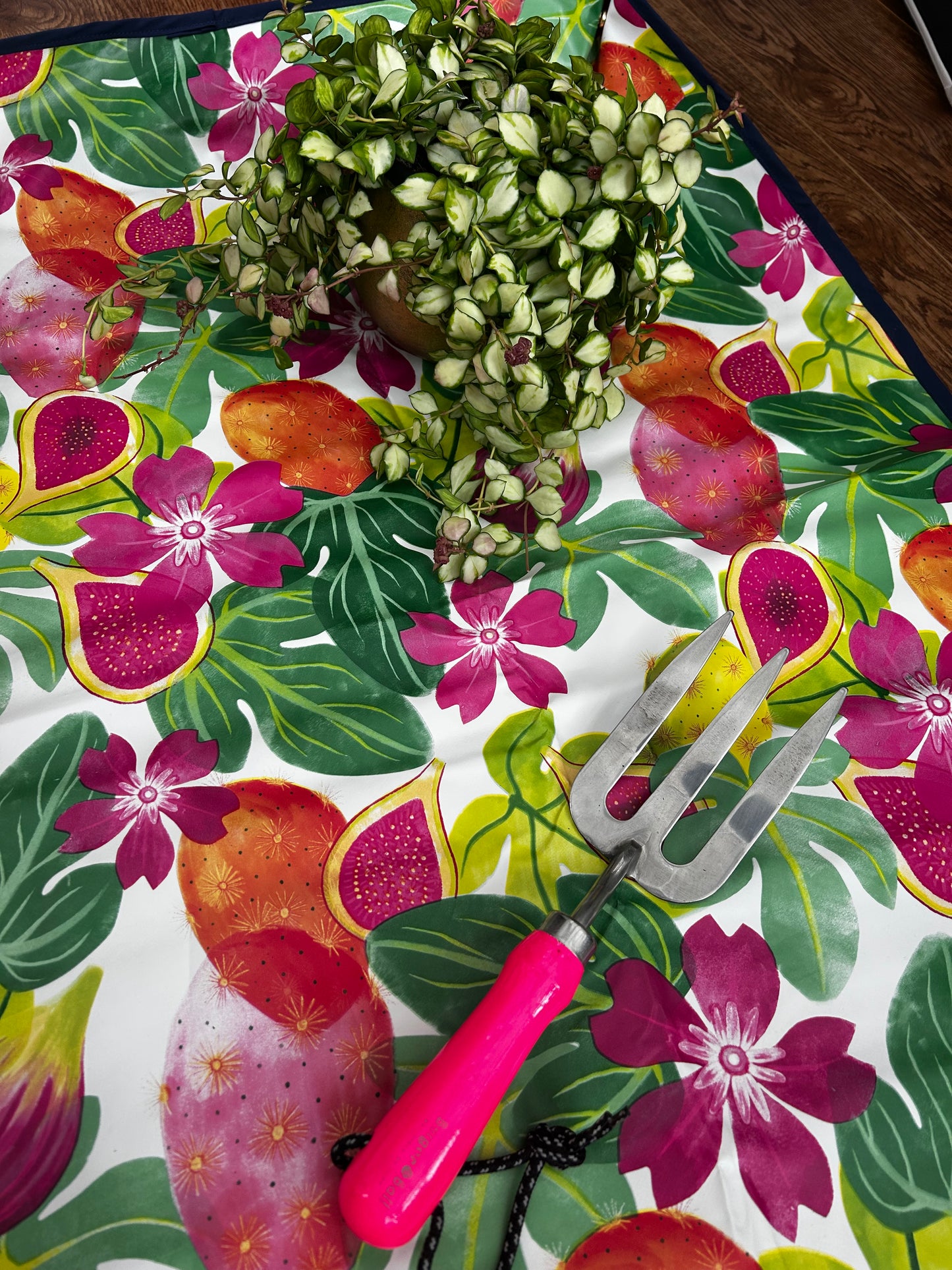Potting Mats - Various Designs