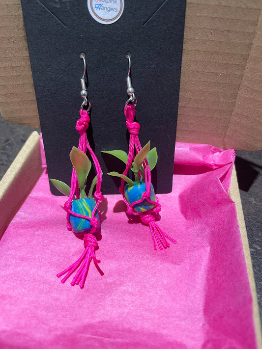 Macrame Hanger Earrings Pink/Blue