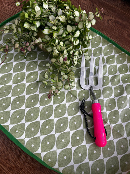 Potting Mats - Various Designs