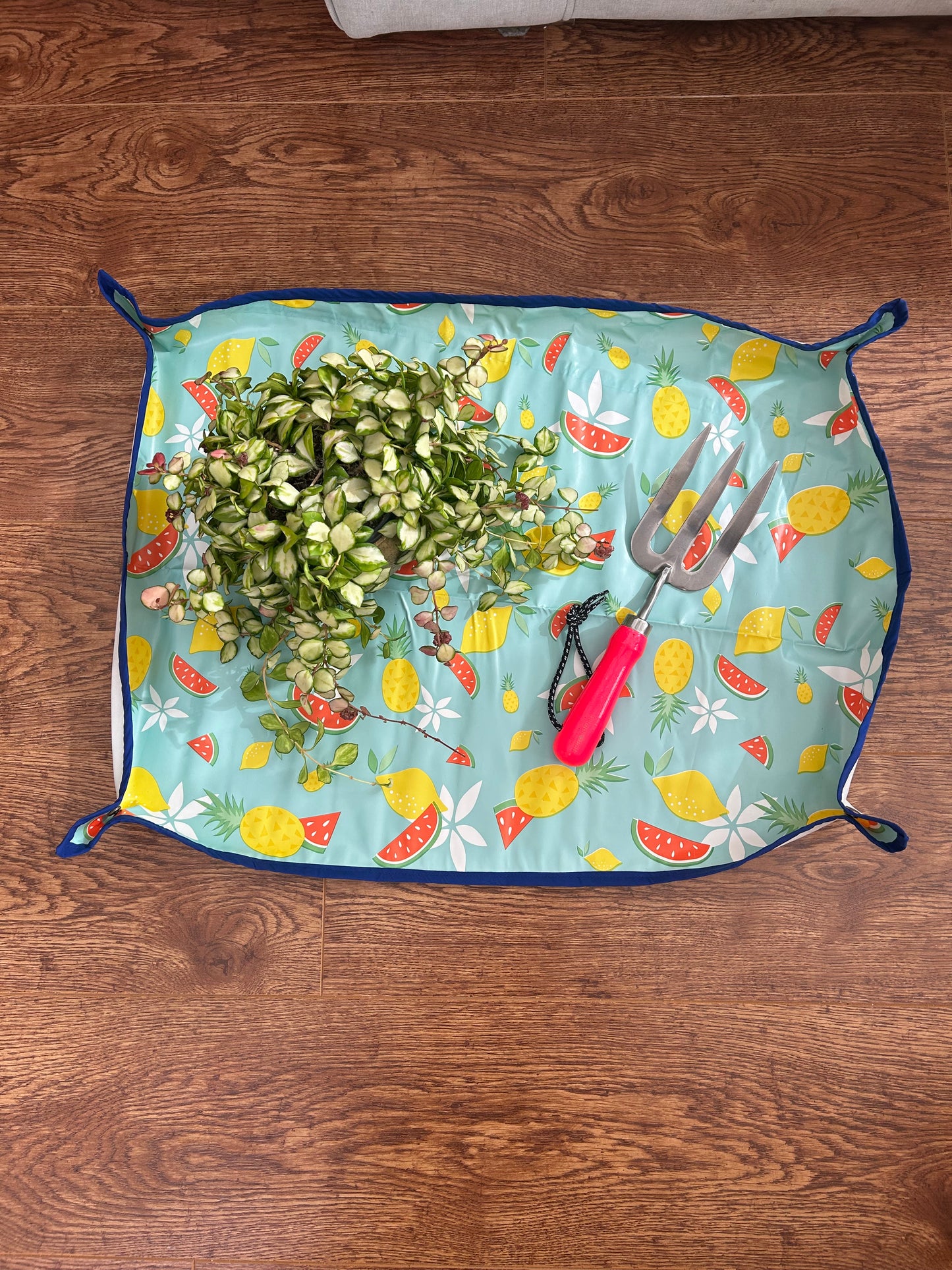 Potting Mats - Various Designs