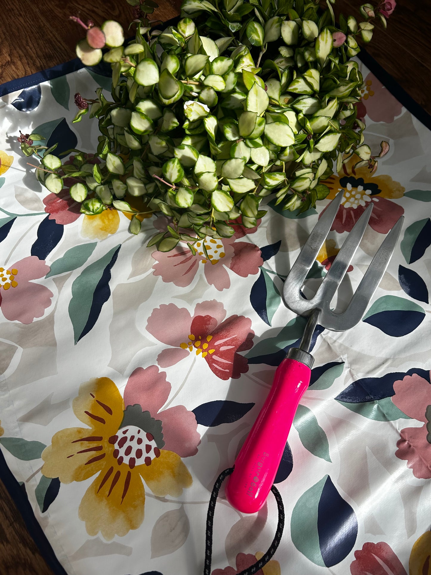 Potting Mats - Various Designs