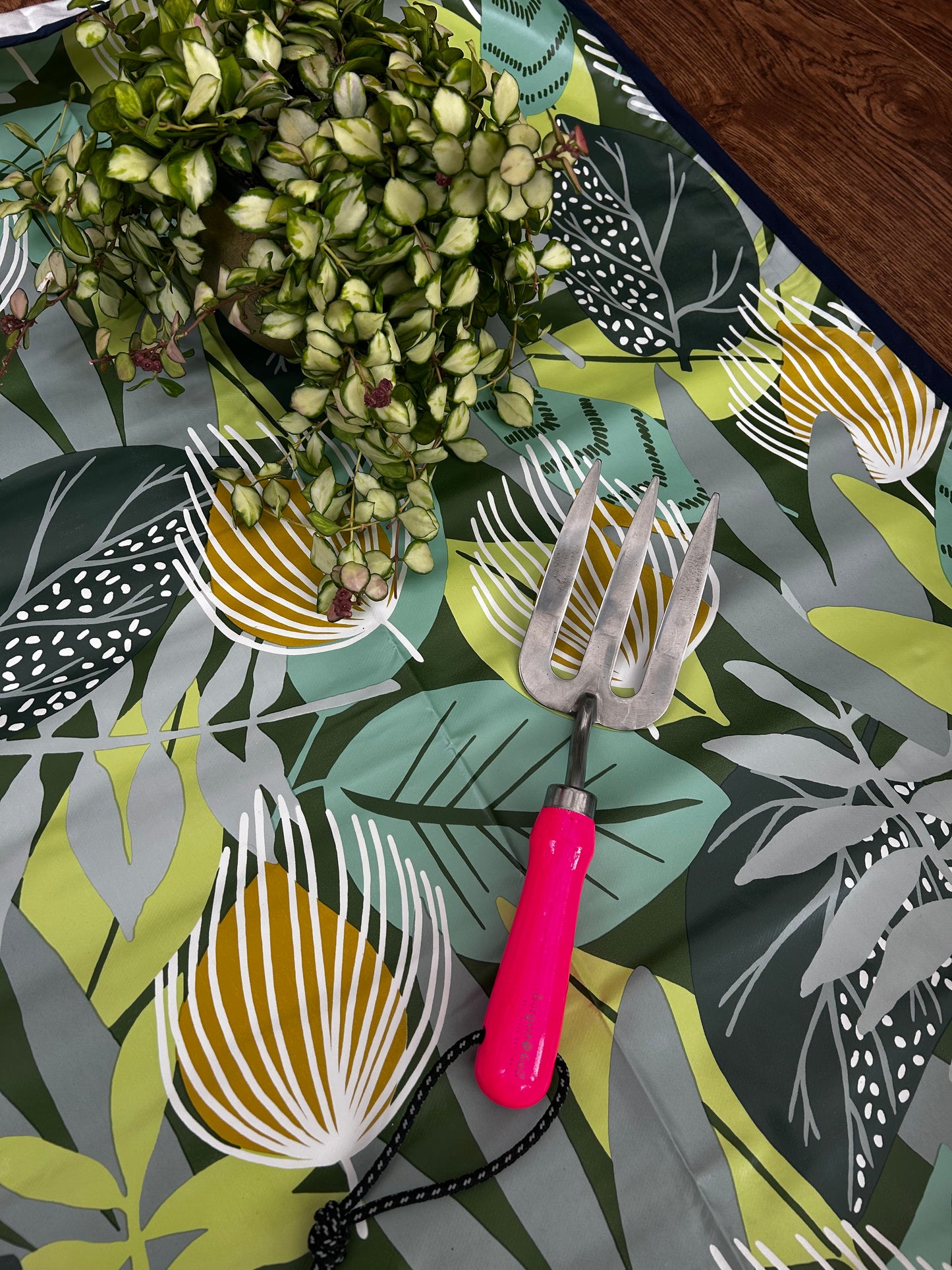 Potting Mats - Various Designs