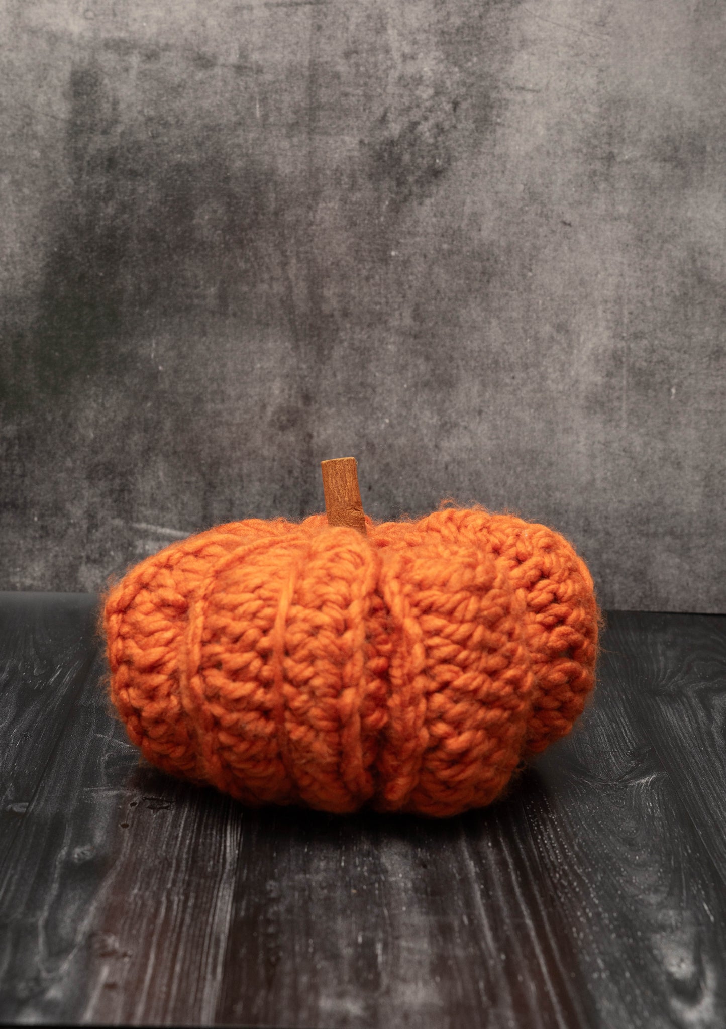 Handmade Crochet Rustic Pumpkins - Cozy Autumn Decor with Cinnamon Stalks