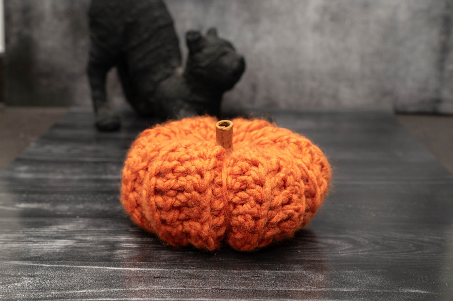 Handmade Crochet Rustic Pumpkins - Cozy Autumn Decor with Cinnamon Stalks