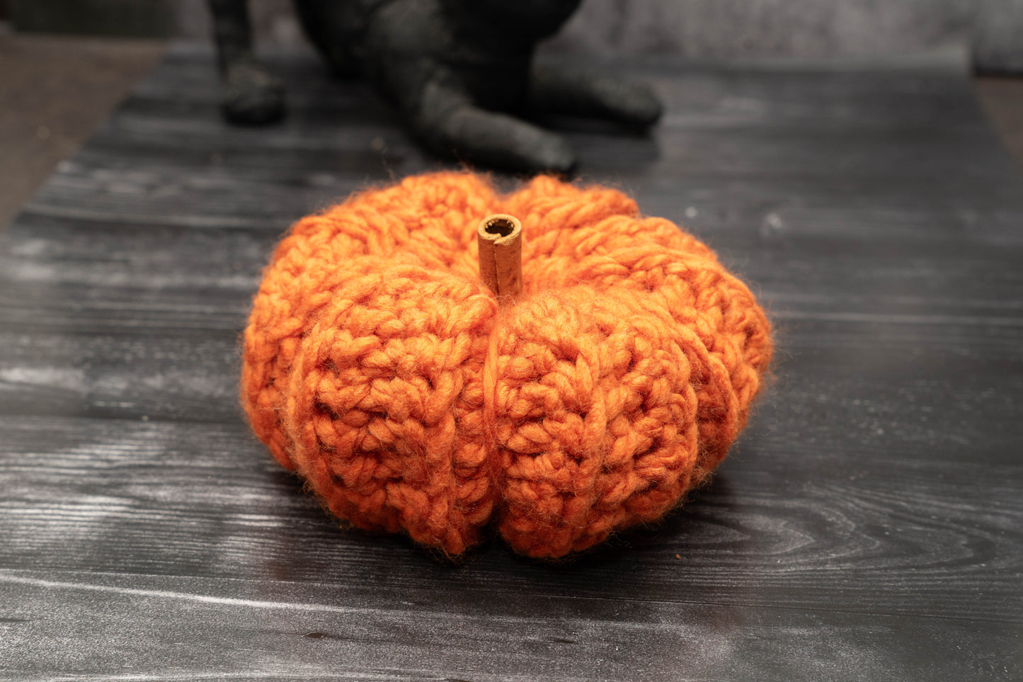 Handmade Crochet Rustic Pumpkins - Cozy Autumn Decor with Cinnamon Stalks