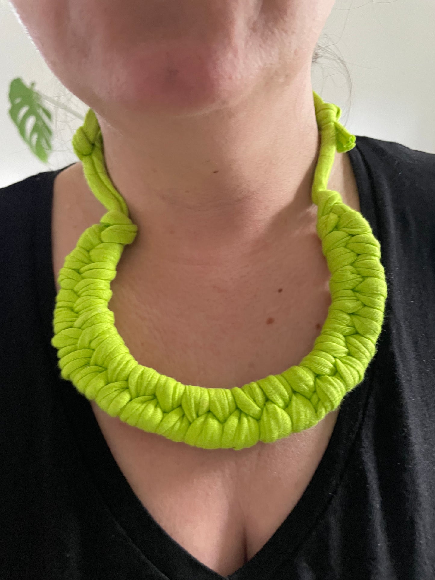 Eco-conscious Neckwear Leeds, Chunky Knot Jewelry Hotpink Hangers Leeds