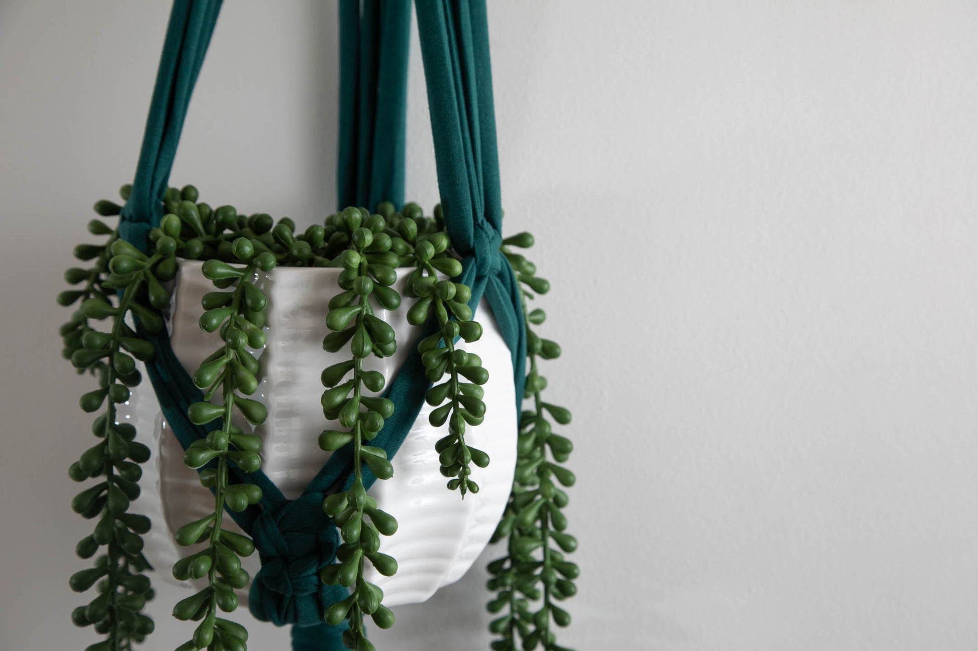 Buy Online Premium Quality and Beautiful Chunky Deep Emerald  Macrame Plant Hanger - Hotpinkhangers